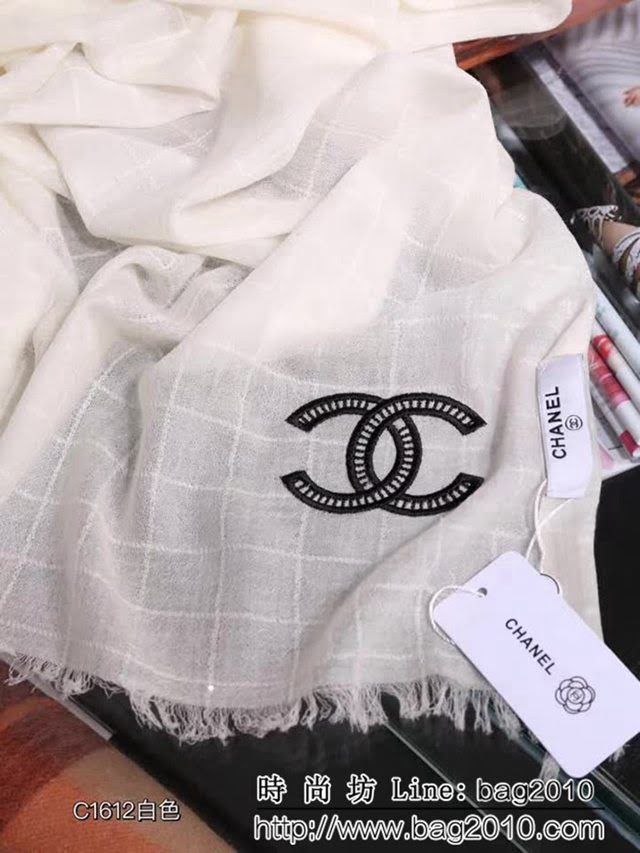 CHANEL香奈兒 2018最新專櫃款 亮片羊絨圍巾披肩 C1612 LLWJ6245